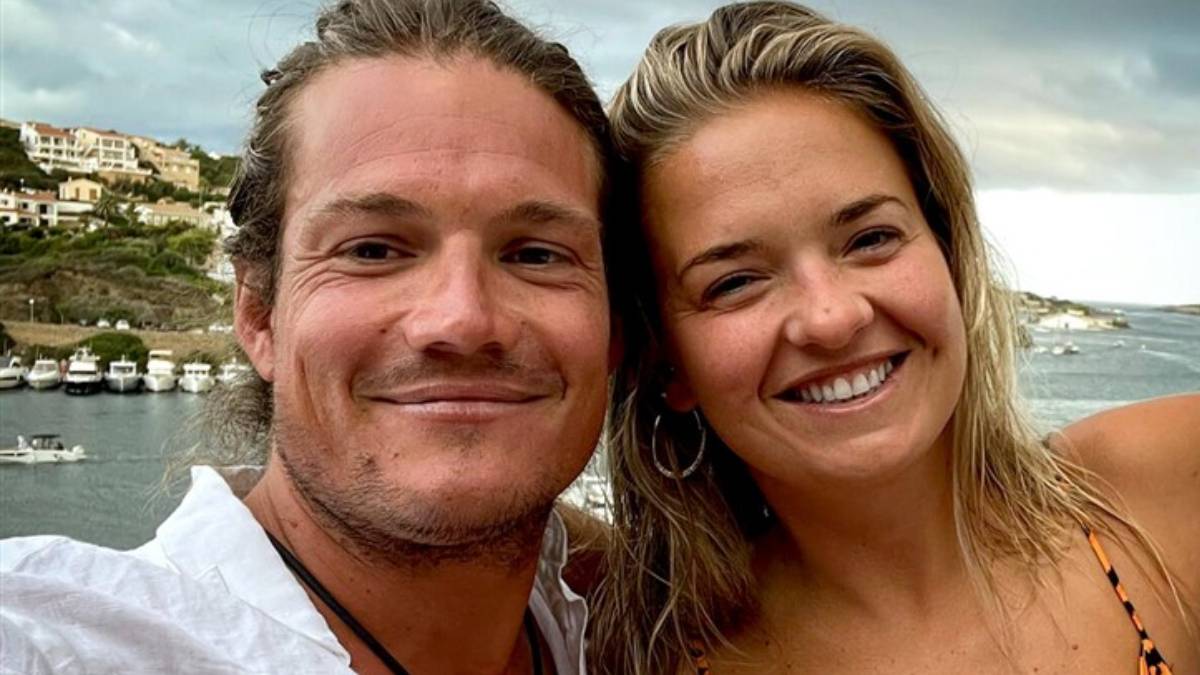 Are Daisy and Colin still together after Below Deck Sailing Yacht